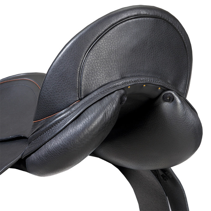 Kavalkade - Dressage Saddle "ATHENE" with french panels - back view