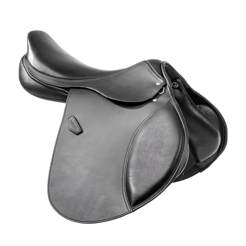Kavalkade - Jumping Saddle "CATO" - side view front black