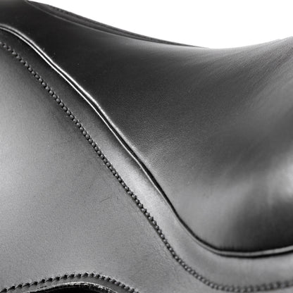 Kavalkade - Jumping Saddle "CATO" - seat view up close black